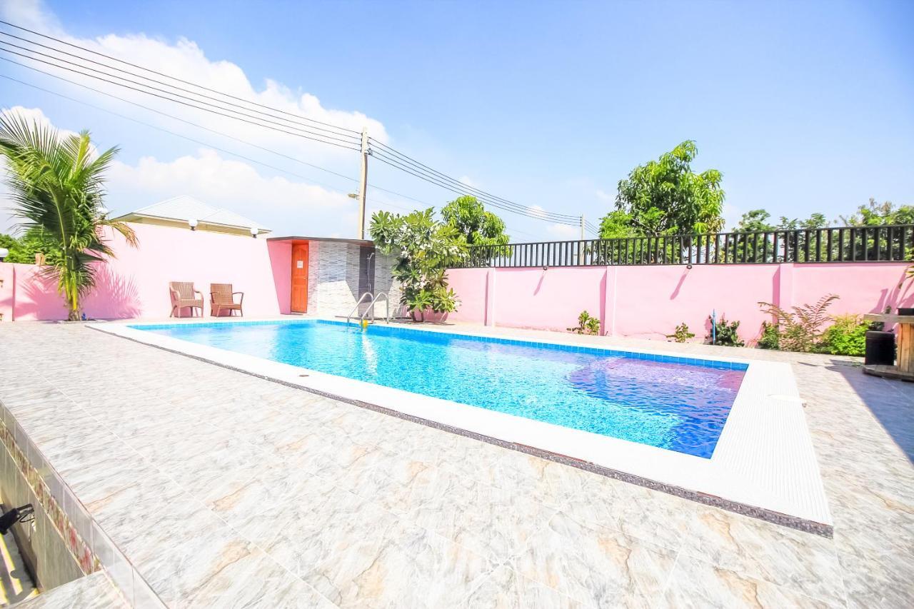 Oyo 354 Ton Hom Resort & Villa HHQ Extérieur photo