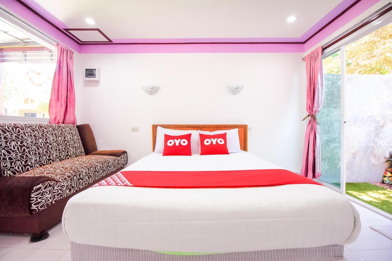 Oyo 354 Ton Hom Resort & Villa HHQ Extérieur photo
