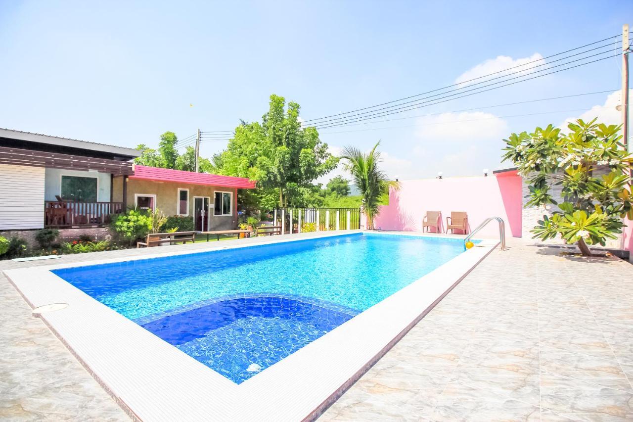Oyo 354 Ton Hom Resort & Villa HHQ Extérieur photo